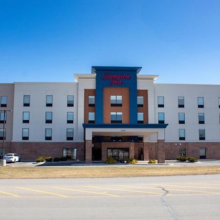 Hampton Inn & Suites Big Rapids, Mi Buitenkant foto