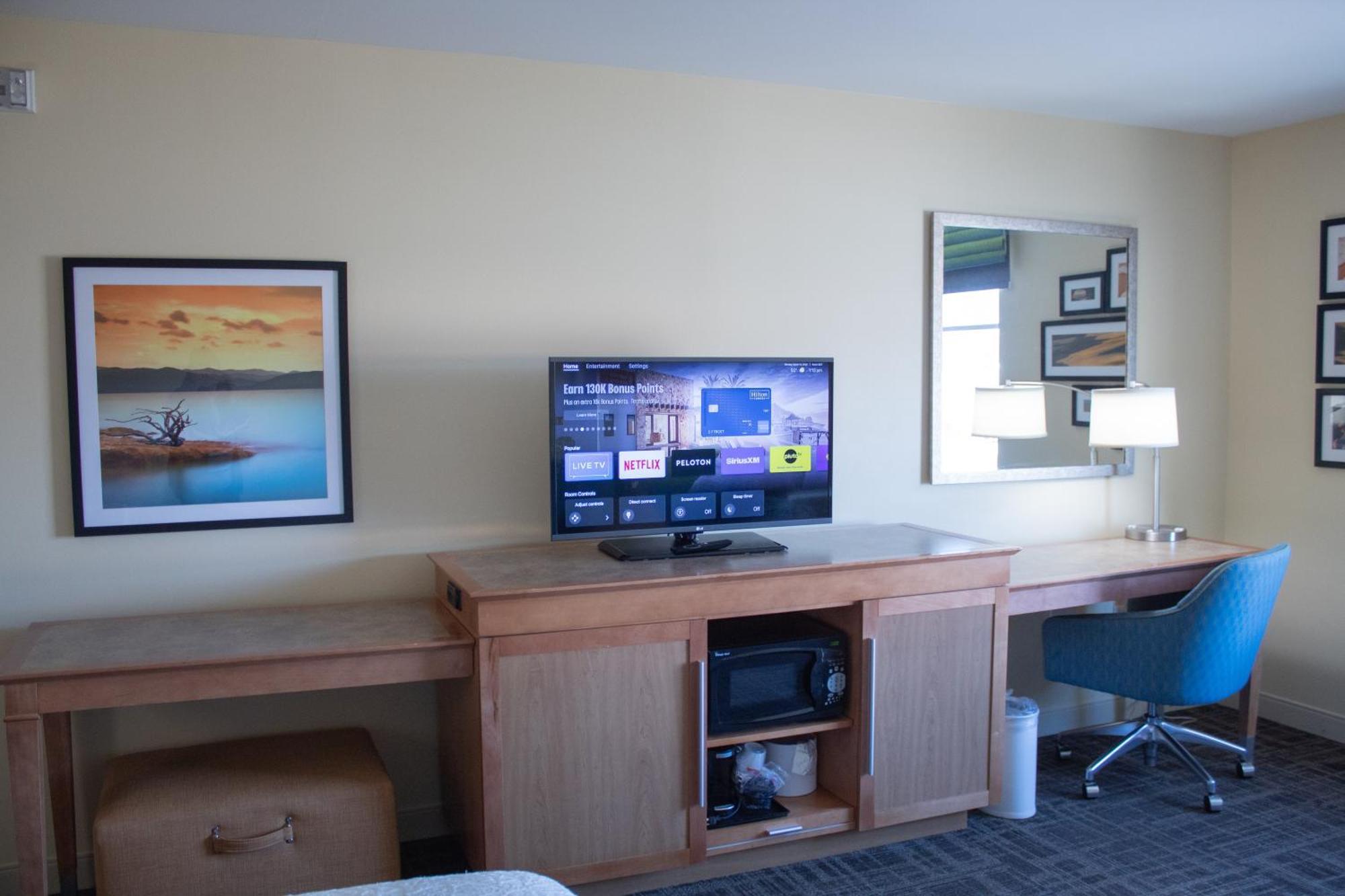 Hampton Inn & Suites Big Rapids, Mi Buitenkant foto